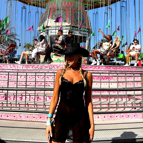 sophiebatzloff instagram image archive image