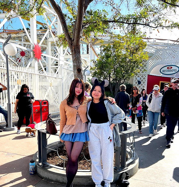 dommymommytiff instagram image archive image
