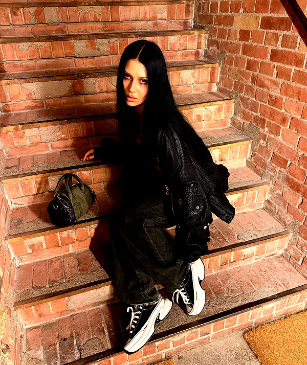 karolinaawasik instagram image archive image