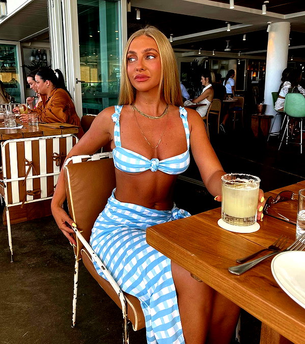 Archived image from @edenharper on Instagram