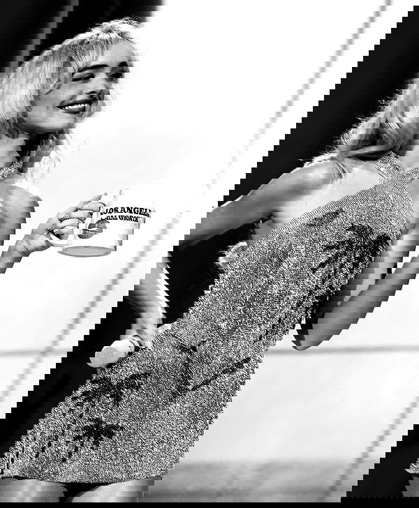 sabrinacarpenter sabrinacarpenter archive image