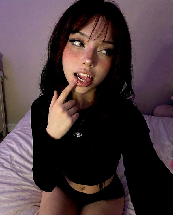 vampeess instagram image archive image