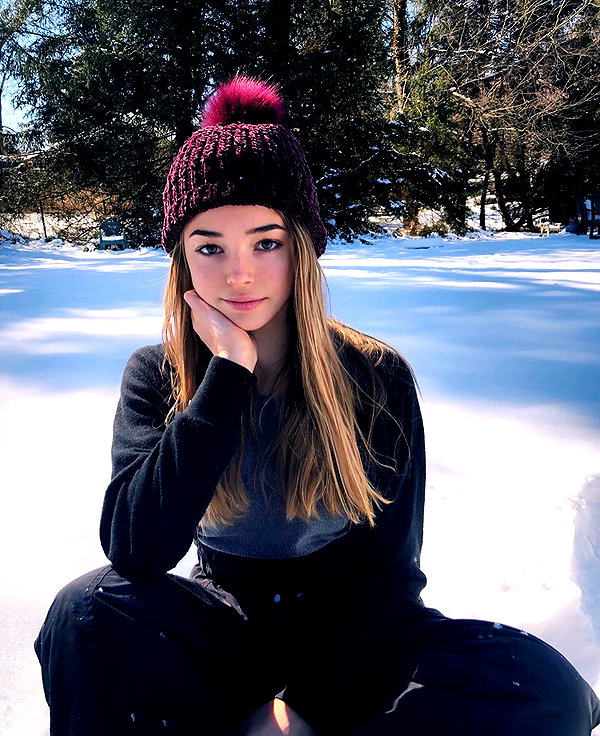 livvydunne instagram image archive image