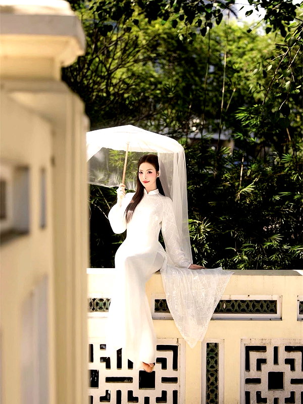 lyhythuedoxinh instagram image archive image