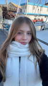 mishel_d_ Altpins Profile Picture