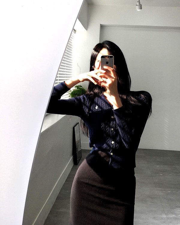 daxbin instagram image archive image