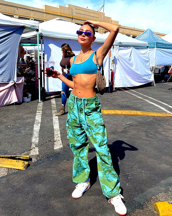 maya.keyy instagram image archive image
