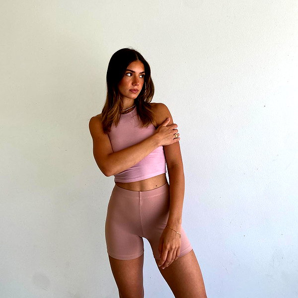 dekota_thompson instagram image archive image