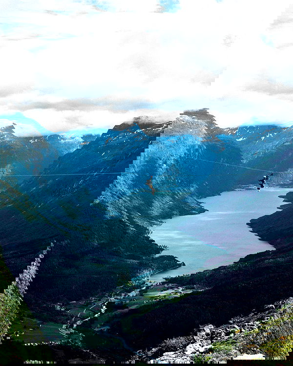 taylor.creeden taylor.creeden archive image