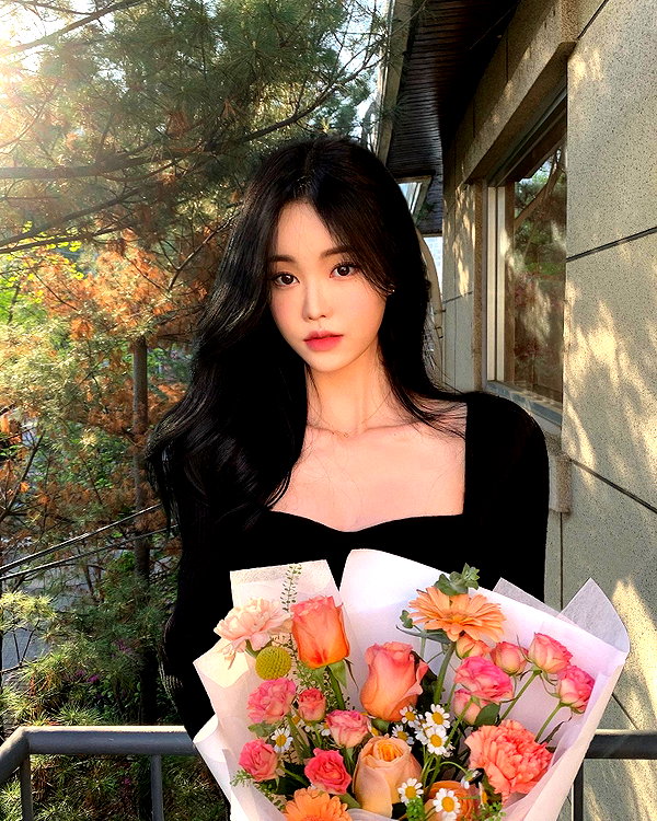 daxbin instagram image archive image