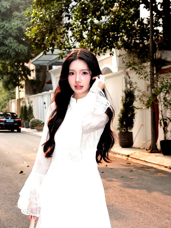 lyhythuedoxinh instagram image archive image