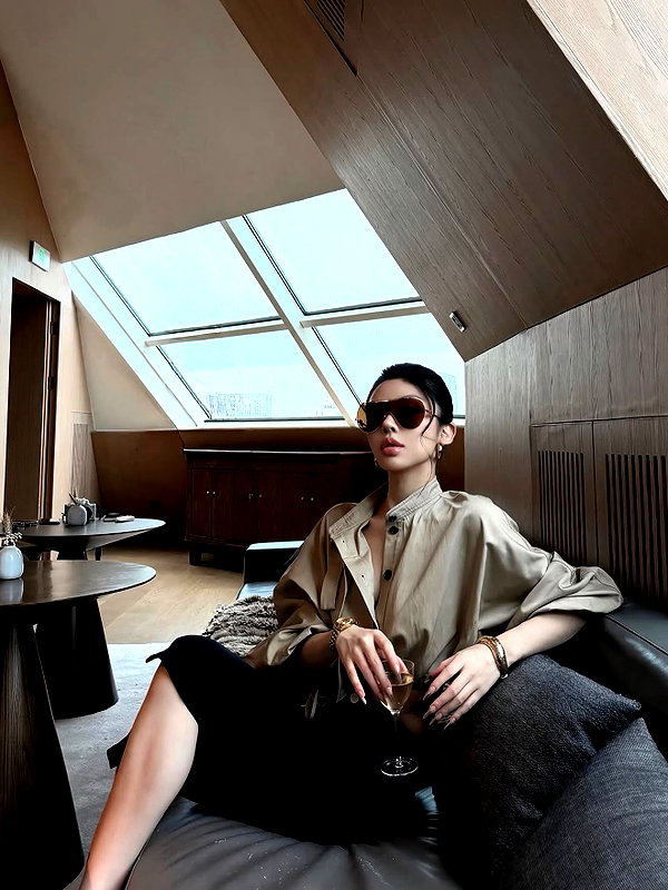lyhythuedoxinh instagram image archive image