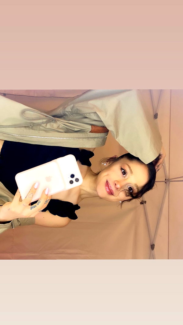 arianagrande instagram image archive image