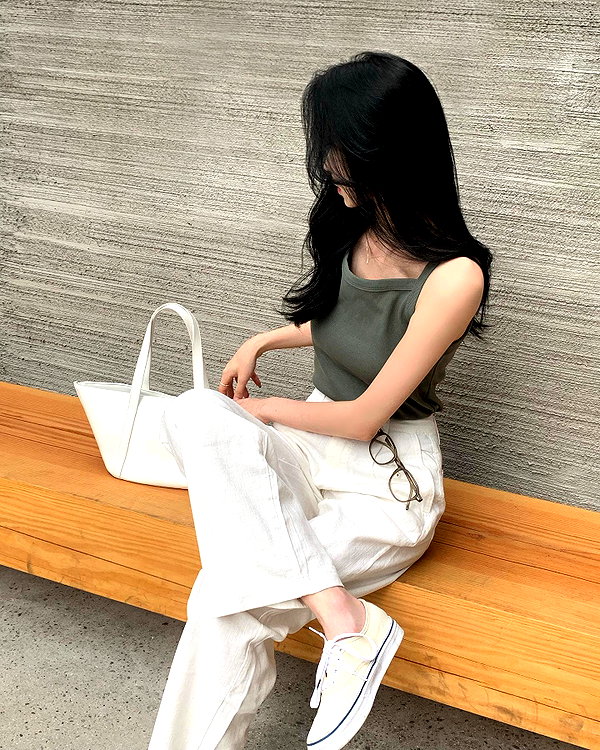daxbin instagram image archive image