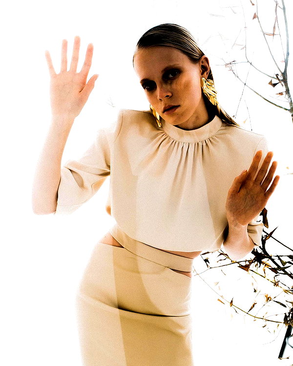 kkwwwv instagram image archive image