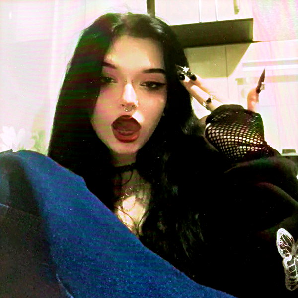 _dead__cherry_ instagram image archive image