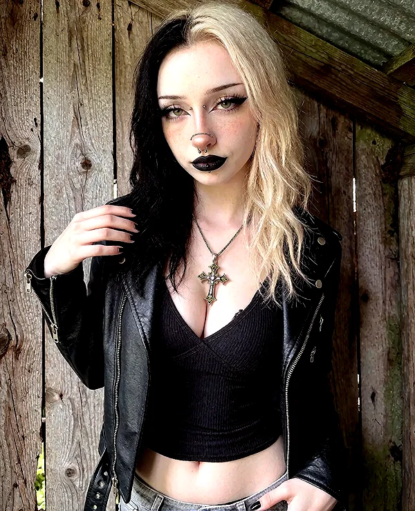alyssaauwu instagram image archive image