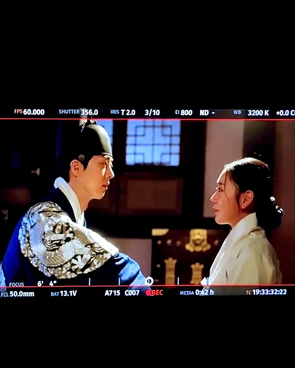 hyeweon__ instagram image archive image
