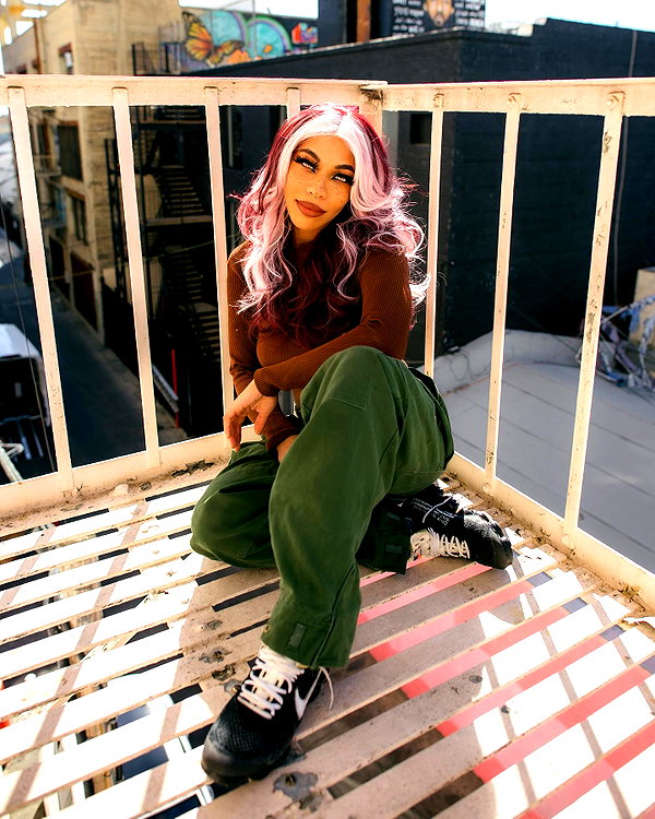 kieraplease instagram image archive image