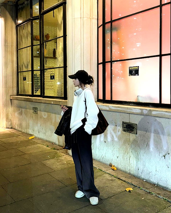 daxbin instagram image archive image