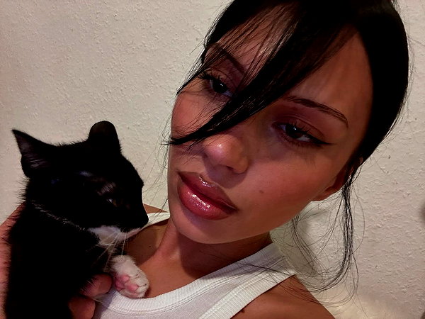 karolinaawasik instagram image archive image
