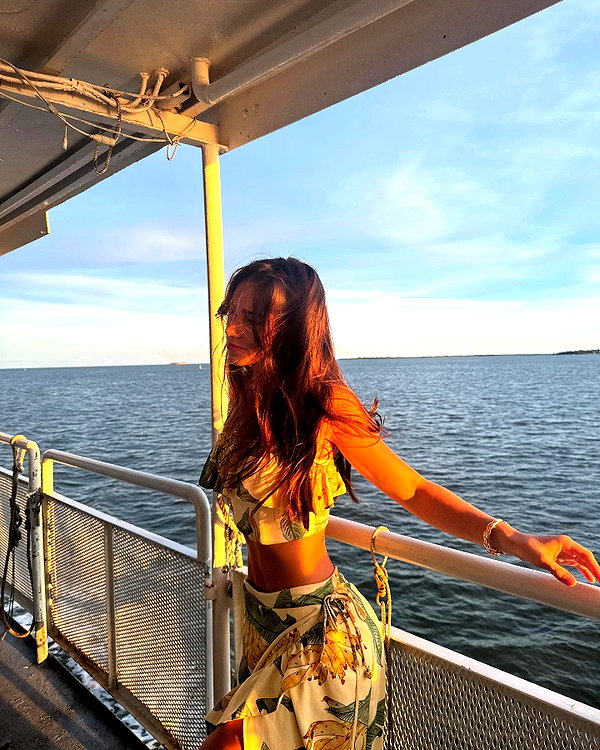katelynernst3 instagram image archive image