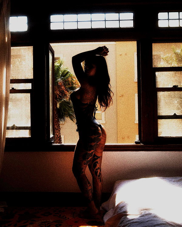 sabrvna instagram image archive image