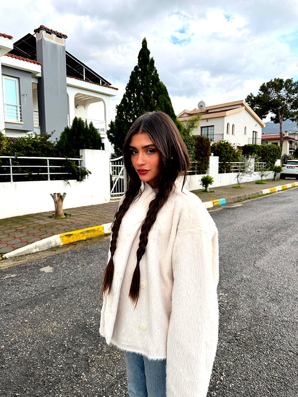 yuvalhazan___ instagram image archive image