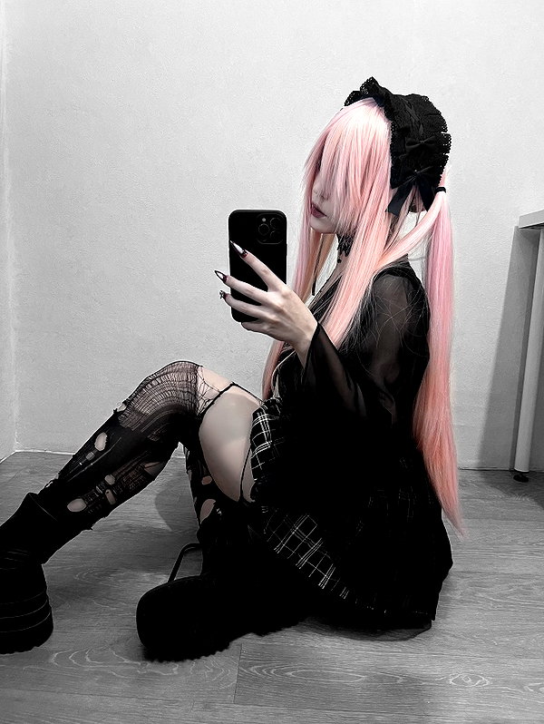 glowmoonshorty instagram image archive image