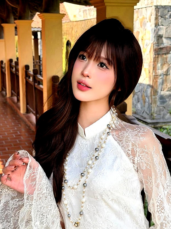 lyhythuedoxinh instagram image archive image