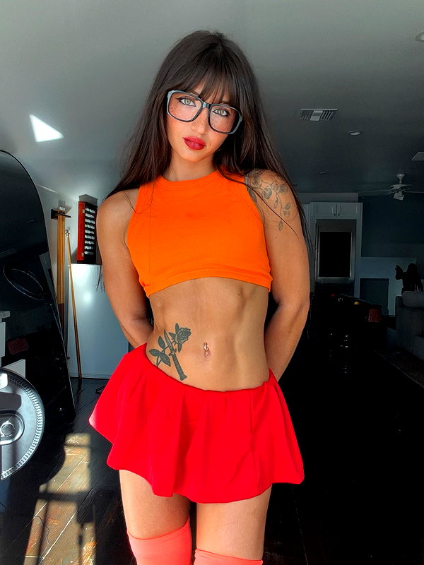 daniellebarnaa instagram image archive image