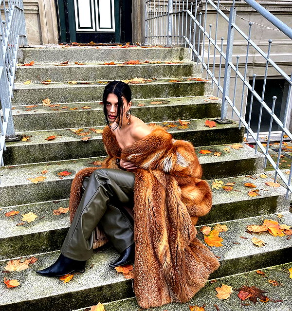 karolinaawasik instagram image archive image