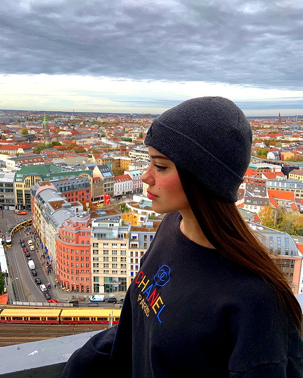 vanessa.rhd instagram image archive image