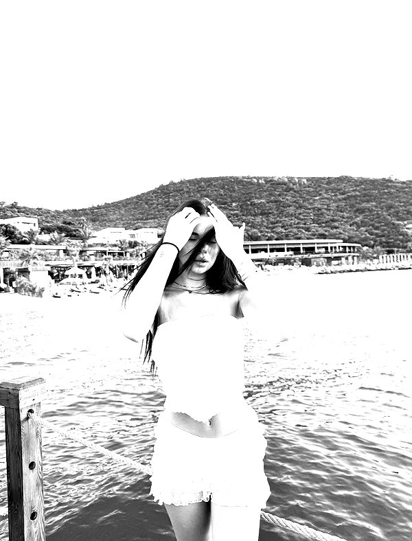 kira.timraleeva instagram image archive image