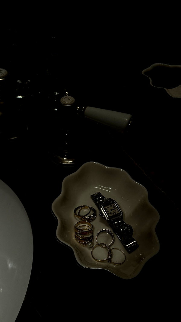 lilih archive image