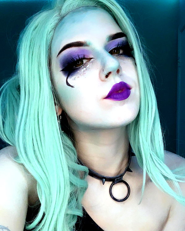 yeahimcaroline instagram image archive image