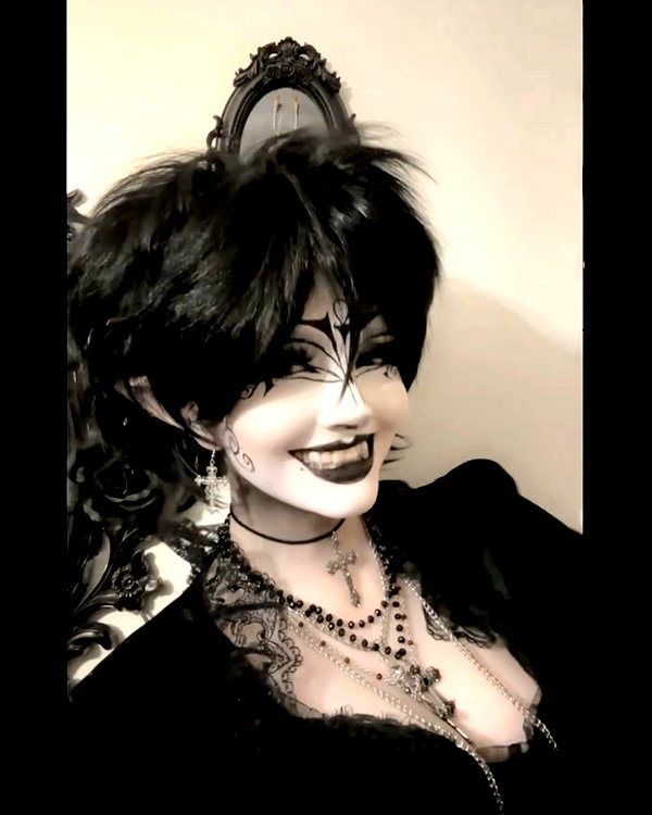 darkblueyoshii instagram image archive image