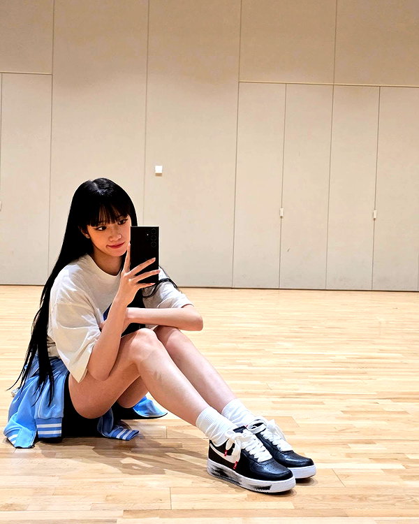 zuhazana instagram image archive image