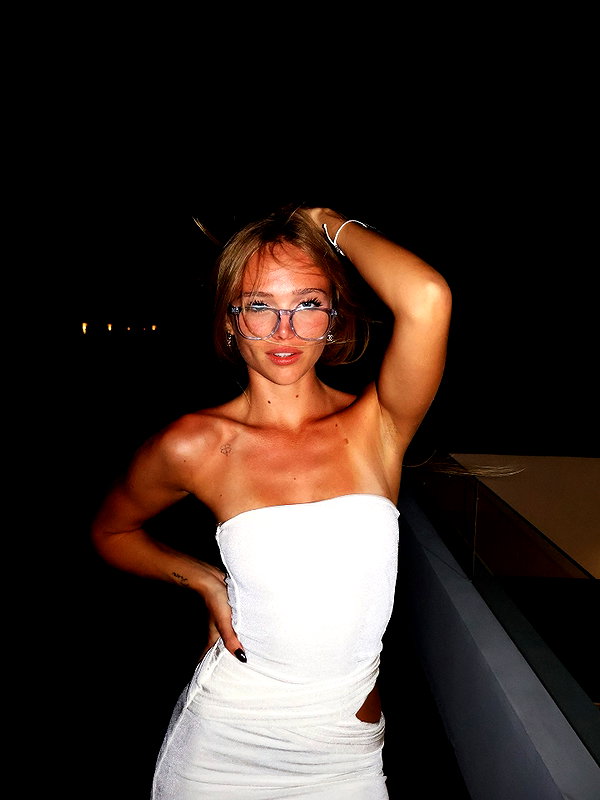 kyla.doddsss instagram image archive image