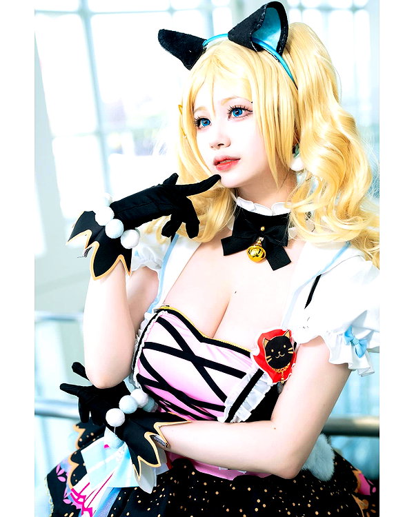xier_cos instagram image archive image