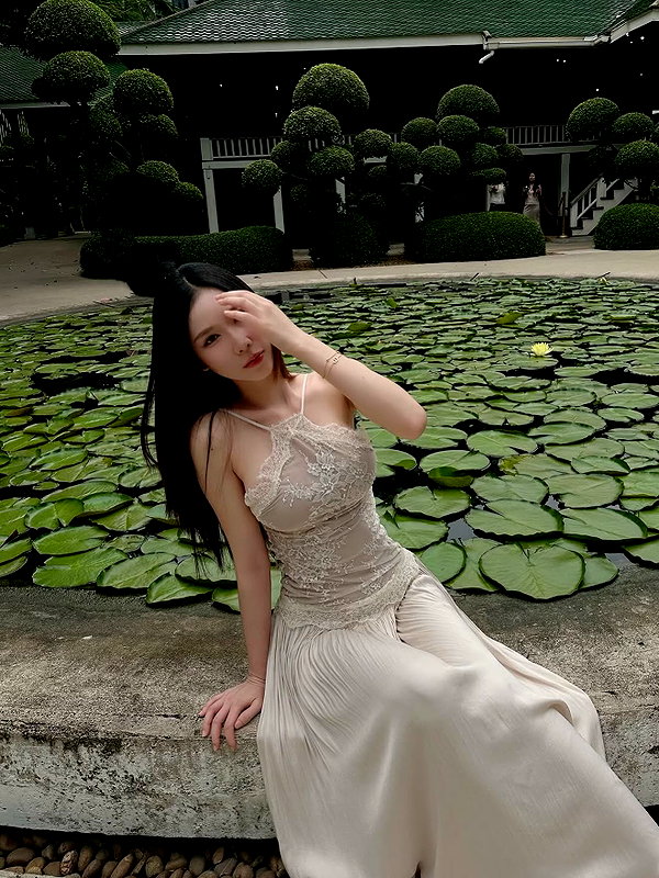 lyhythuedoxinh instagram image archive image