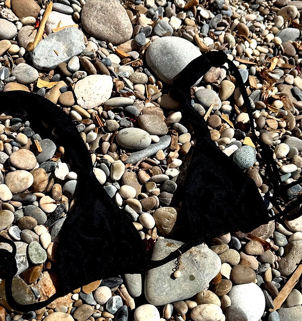 allygravemade instagram image archive image