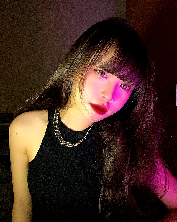 e.shao_417 instagram image archive image