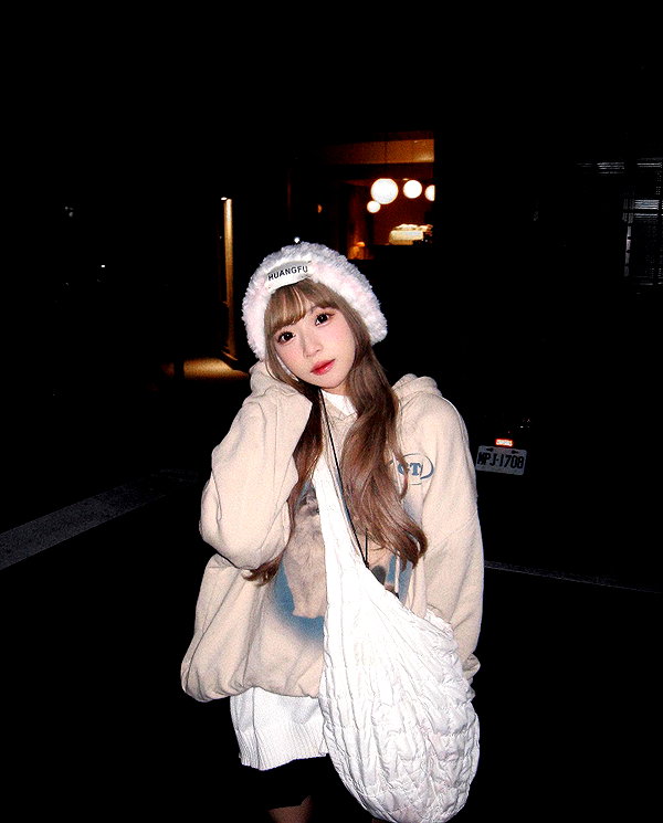 nixqq.425_ instagram image archive image