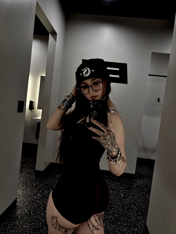 letsplayhappy_ instagram image archive image