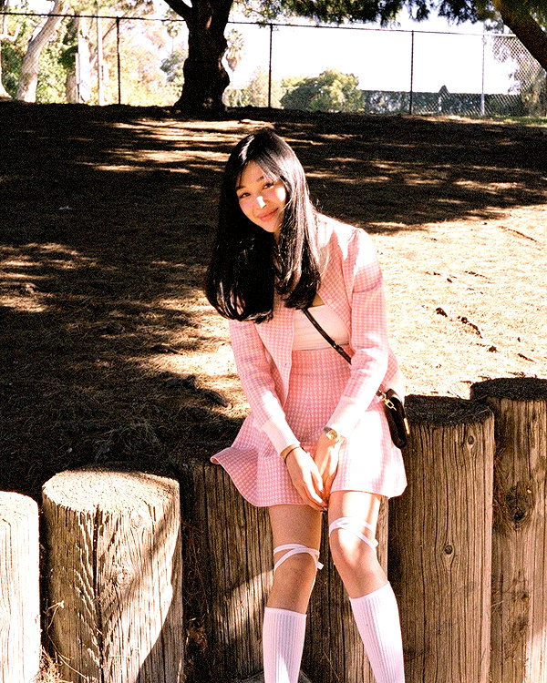 emily.ghoul instagram image archive image