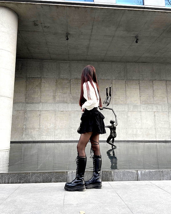 is2tian instagram image archive image