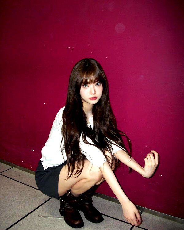 hhh.e_c.v instagram image archive image