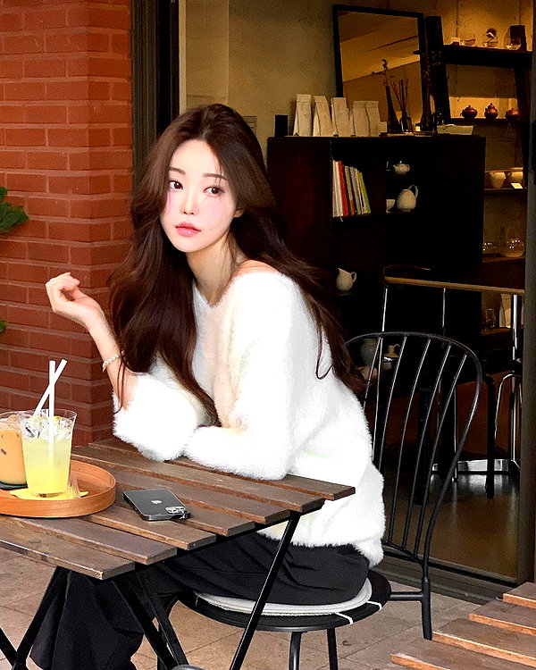 daxbin instagram image archive image