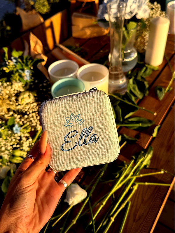 ella_netzer8 instagram image archive image